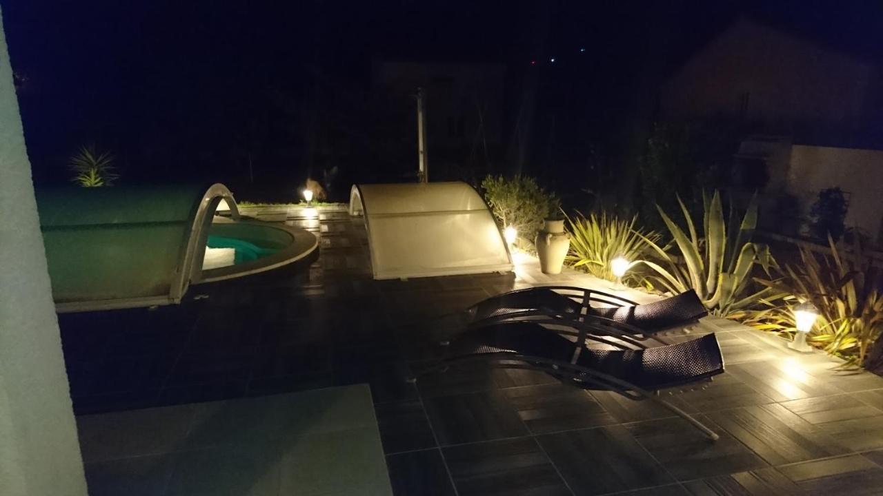 La Maisonnette Du Jardin Narbonne Dış mekan fotoğraf